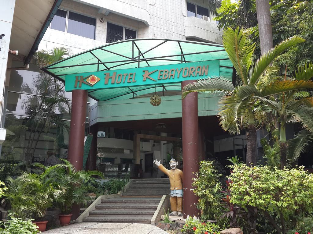 Reddoorz Plus Near Kebayoran Baru Blok S Jakarta Exterior photo