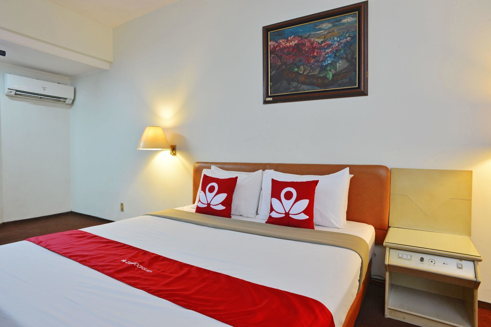 Reddoorz Plus Near Kebayoran Baru Blok S Jakarta Exterior photo